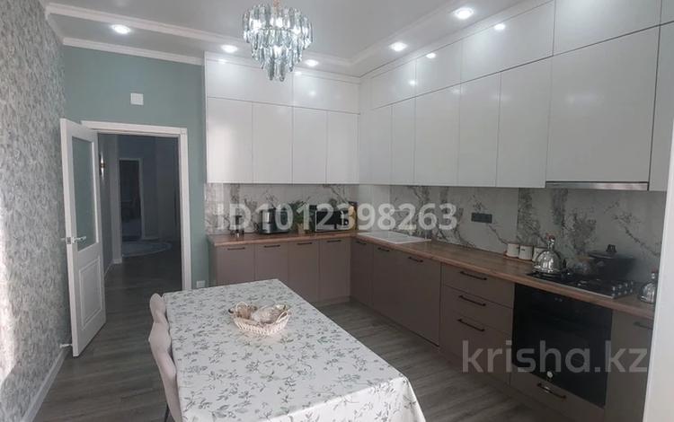 3-бөлмелі пәтер · 122.7 м² · 6/7 қабат, 20а мкр 21, бағасы: 47 млн ₸ в Актау — фото 2
