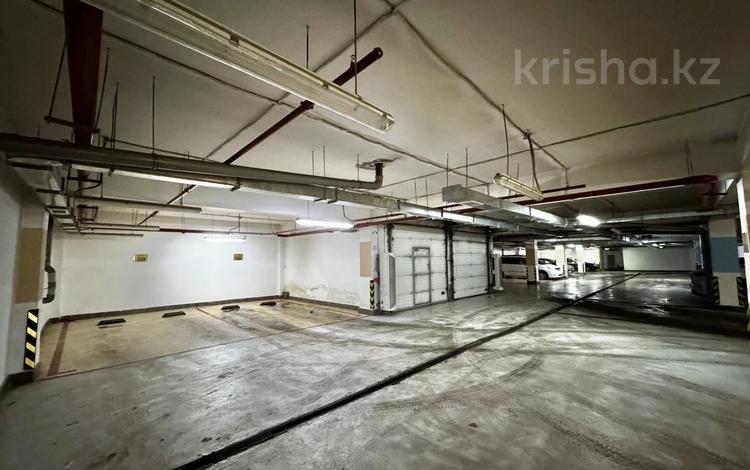Паркинг · 15 м² · Кабанбай батыра 7 за 1.9 млн ₸ в Астане, Нура р-н — фото 6