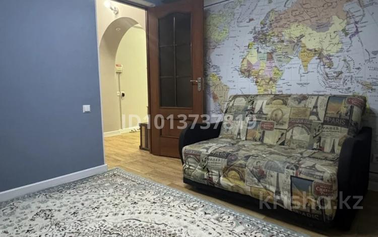 2-бөлмелі пәтер · 54 м² · 1/5 қабат, мкр Тепличный 12/1, бағасы: 320 000 ₸ в Алматы, Ауэзовский р-н — фото 2