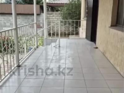 Отдельный дом · 5 комнат · 200 м² · 7 сот., мкр Калкаман-2, Енбек 31 — Пр. Абая за 1 млн ₸ в Алматы, Наурызбайский р-н