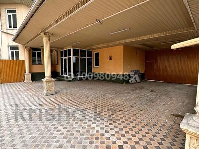 Отдельный дом · 7 комнат · 300 м² · 8 сот., Тойбастар — Джандосова Ясауи за 2.5 млн 〒 в Алматы, Ауэзовский р-н