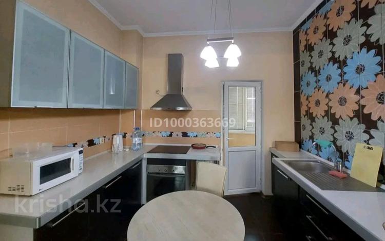2-комнатная квартира · 66 м² · 6/13 этаж, Тыныбаева 33 за 270 000 ₸ в Шымкенте — фото 4