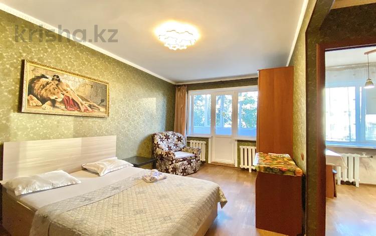 1-комнатная квартира, 35 м², 2 этаж посуточно, Назарбаева 130 за 12 000 〒 в Петропавловске — фото 12