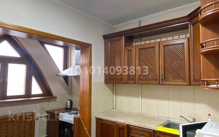 2-комнатная квартира · 58 м² · 5/9 этаж, мкр Тастак-3 за 280 000 ₸ в Алматы, Алмалинский р-н — фото 3