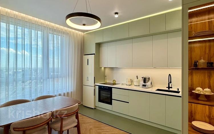 3-комнатная квартира · 111 м² · 23/28 этаж, Мангилик Ел 61 за 123 млн ₸ в Астане, Есильский р-н — фото 2