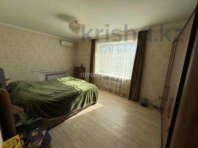 4-комнатная квартира · 110 м² · 2/5 этаж, 1 мая — Аль-Фараби / 1 мая за 50 млн 〒 в Костанае