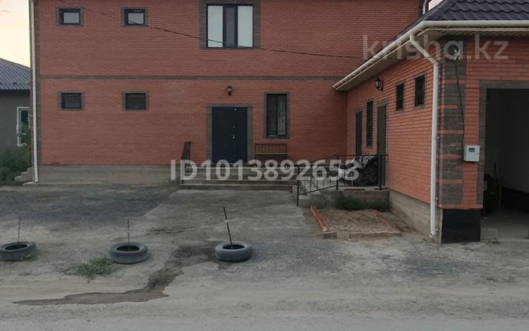 Жеке үй · 6 бөлме · 300 м² · 10 жүзд., Болашақ 97 — Вдоль трассы Қызылжар, бағасы: 130 млн ₸ в  — фото 15