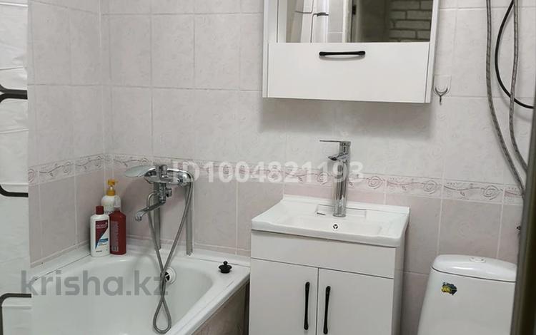 2-бөлмелі пәтер · 45 м² · 1/5 қабат, Титова 49 — Жансугурова, бағасы: 25 млн ₸ в  — фото 2