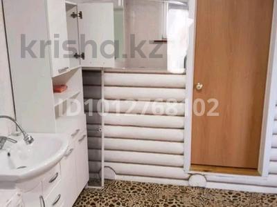 Отдельный дом · 7 комнат · 200 м² · 2 сот., Квартал 67 — Голубой завил за 60 000 ₸ в Усть-Каменогорске
