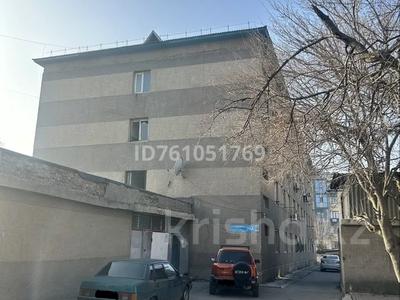 2-бөлмелі пәтер · 36.5 м² · 1/4 қабат, Алдиярова 74а — Вторая школа, бағасы: 10.5 млн ₸ в Шымкенте, Енбекшинский р-н