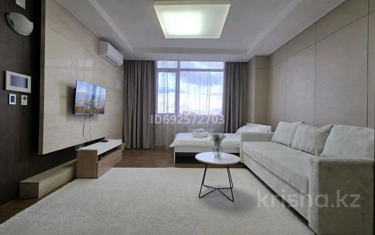 2-комнатная квартира · 70 м² · 14/28 этаж, Кошкарбаева 10/1 — Тауельсиздик за 40 000 ₸ в Астане, Алматы р-н — фото 79