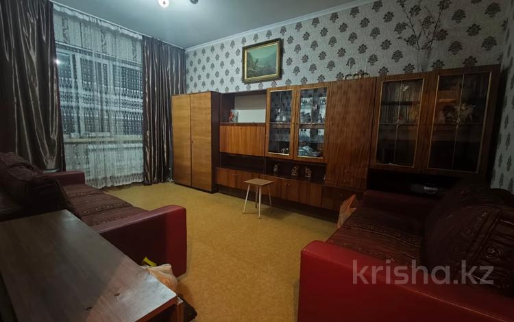 1-комнатная квартира · 40 м² · 8/9 этаж, мкр Аксай-2 за 27.4 млн ₸ в Алматы, Ауэзовский р-н — фото 2