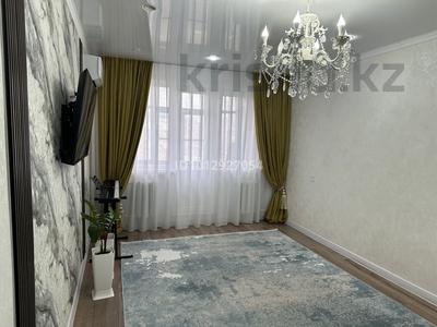 3-комнатная квартира · 63 м² · 3/5 этаж, абая 51 за 20 млн ₸ в Уральске, мкр Школьник