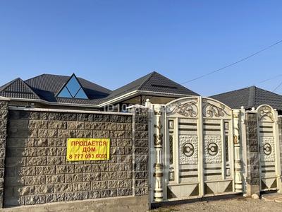 Отдельный дом · 6 комнат · 400 м² · 8 сот., мкр Улы Дала — Сұлтанахмет Қожықов көшесі за 71.5 млн 〒 в Таразе