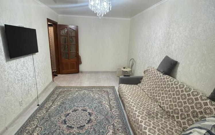 2-комнатная квартира · 45 м² · 3/5 этаж, Циолковского за 13.5 млн ₸ в Уральске — фото 2