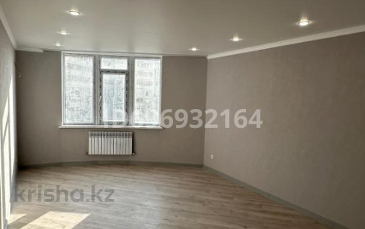 2-комнатная квартира, 71.4 м², 6/12 этаж, Толе Би 125 61 — 61