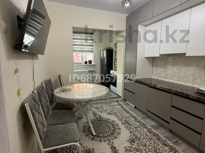 4-бөлмелі пәтер · 90 м² · 2/5 қабат, Ердена 221, бағасы: 33 млн ₸ в Сатпаев