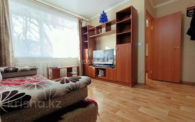 1-комнатная квартира, 33 м², 2 этаж посуточно, Ерубаева — Нуркена за 8 000 〒 в Караганде, Казыбек би р-н — фото 14