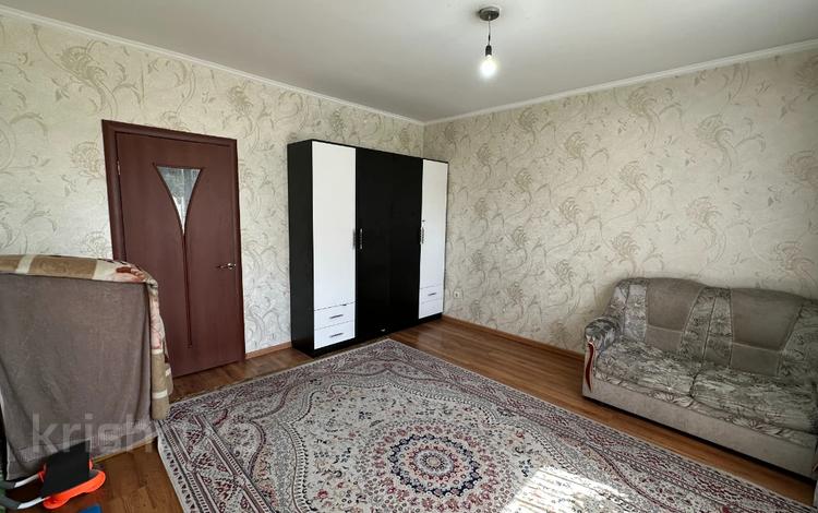 1-бөлмелі пәтер · 43 м², аксай 1 10/3 — Саина-Ташкентский. Азия Парк, бағасы: 29 млн ₸ в Алматы, Ауэзовский р-н — фото 3