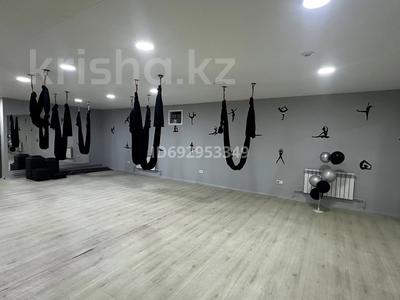 Салоны красоты, фитнес и спорт, студии · 76.4 м² за 100 000 〒 в Караганде, Казыбек би р-н