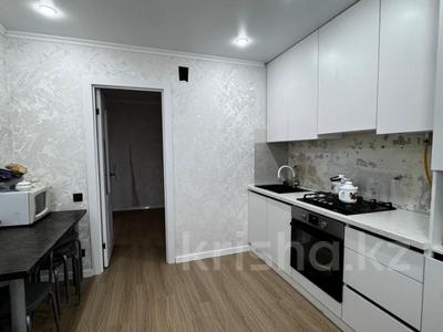 3-бөлмелі пәтер · 70.3 м² · 4/5 қабат, мкр 8, братьев жубановых, бағасы: 25.5 млн ₸ в Актобе