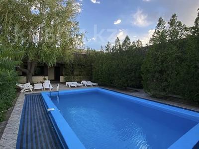 Жеке үй · 10 бөлме · 1000 м², Набережная, бағасы: 150 000 ₸ в Конаеве