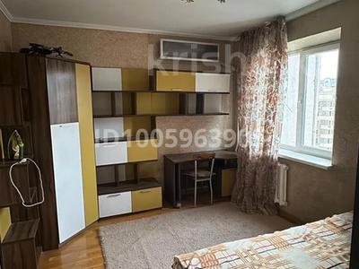 Аренда квартир в Алматы: 3-комнатная квартира · 70 м² · 11/14 этаж, мкр Самал-1 33 — Напротив Ramstore за 500 000 〒 3-комнатная квартира · 70 м² · 11/14 этаж, мкр Самал-1 33 — Напротив Ramstore за 500 000 〒 в Алматы, Медеуский р-н