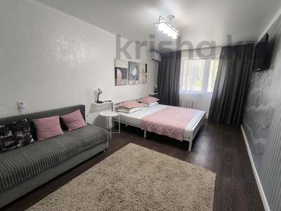 1-бөлмелі пәтер · 32 м² · 3/5 қабат, Деева 11 — Деева, бағасы: 16 000 ₸ в Жезказгане