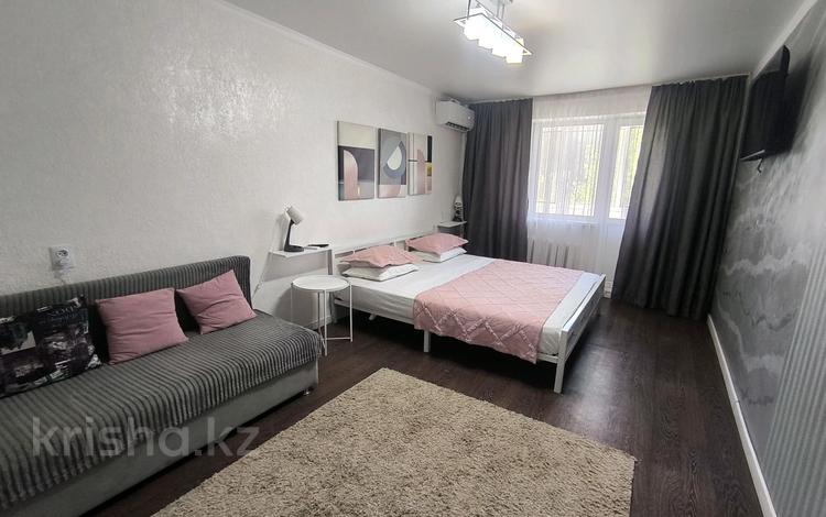 1-бөлмелі пәтер · 32 м² · 3/5 қабат, Деева 11 — Деева, бағасы: 16 000 ₸ в Жезказгане — фото 14