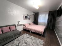 1-бөлмелі пәтер · 32 м² · 3/5 қабат, Деева 11 — Деева, бағасы: 15 000 〒 в Жезказгане