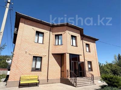 Отдельный дом · 5 комнат · 300 м² · 11 сот., Кокжиде 7 — Переулок за ~ 300 млн ₸ в Астане