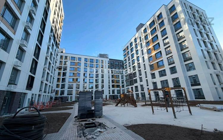 4-бөлмелі пәтер · 100.43 м² · 3/8 қабат, Е-15 5, бағасы: 65.2 млн ₸ в Астане, Нура р-н — фото 2