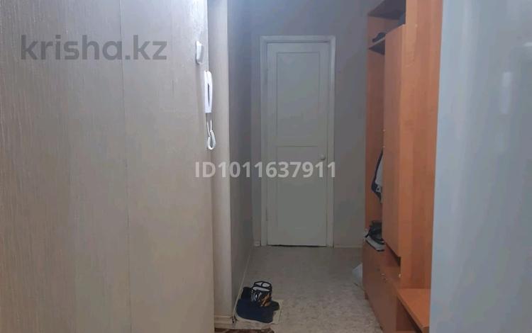 3-бөлмелі пәтер · 55.7 м² · 2/5 қабат, Комарова 10, бағасы: 7.5 млн ₸ в Алтае — фото 2