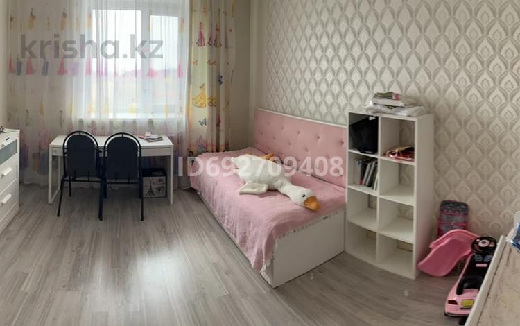 4-бөлмелі пәтер · 94 м² · 6/9 қабат, А 92 5 — Школа Бином, бағасы: 50 млн ₸ в Астане, Алматы р-н — фото 3