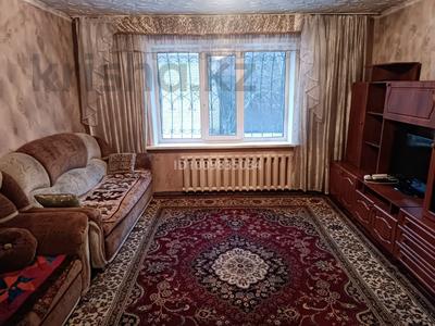 3-бөлмелі пәтер · 69 м² · 1/10 қабат, Ул. Жанасемейская 31, бағасы: 180 000 ₸ в Семее