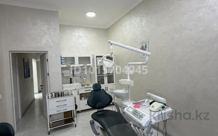 Медцентры и аптеки · 100 м² за 200 000 ₸ в Шымкенте, Абайский р-н — фото 2