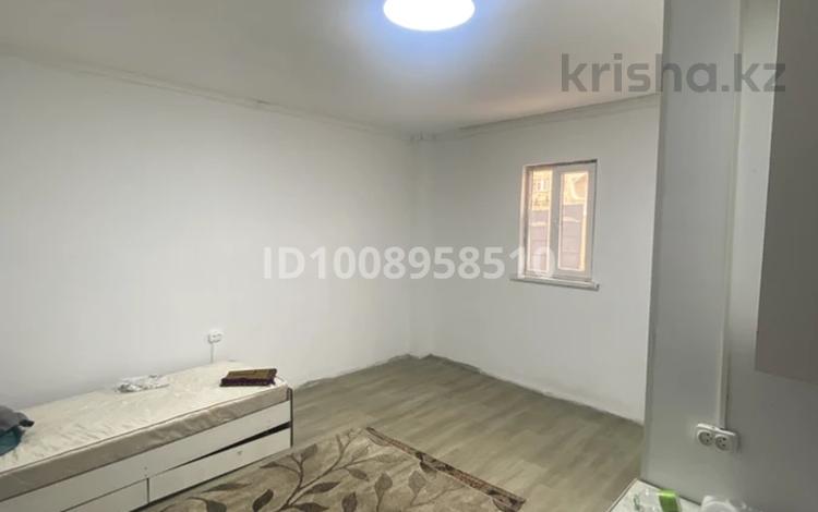 1 бөлме · 20 м² · 1/2 қабат, мкр Акбулак 12 — Хан шатыр, бағасы: 160 000 ₸ в Алматы, Алатауский р-н — фото 2