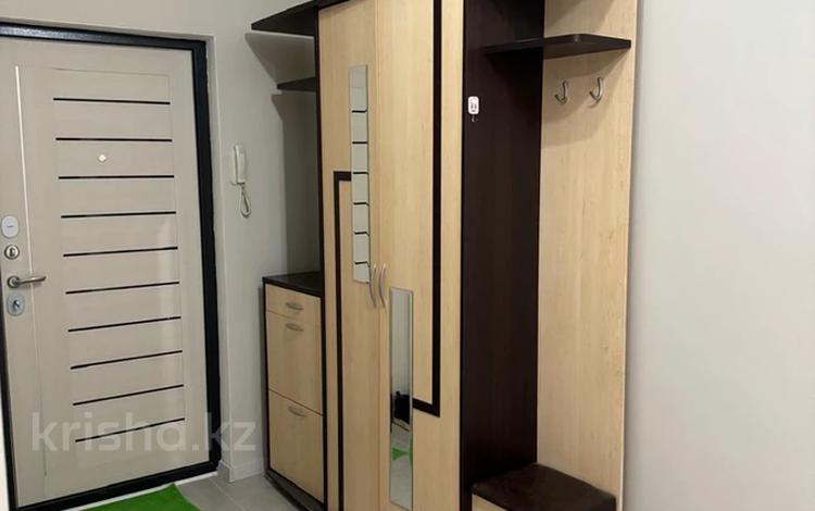 2-бөлмелі пәтер · 80 м², Микрорайон Алтын Ауыл, бағасы: 270 000 ₸ в Каскелене — фото 2