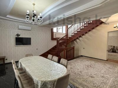 Отдельный дом · 8 комнат · 335.8 м² · 4.72 сот., Абая — Амангельды за 127 млн ₸ в Костанае