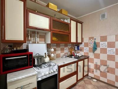 2-комнатная квартира · 54.5 м² · 3/5 этаж, мкр 8 за 17.5 млн 〒 в Актобе