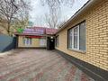 Свободное назначение, офисы, магазины и бутики, склады, общепит, салоны красоты, фитнес и спорт, медцентры и аптеки, образование, развлечения, конференц-залы, кабинеты и рабочие места, студии · 350 м² за 2.2 млн ₸ в Алматы, Алмалинский р-н