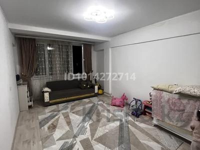 2 комнаты · 90 м² · 5/5 этаж, мкр Улы Дала — Улы дала, 81 даниял даму арты за 50 000 ₸ в Таразе