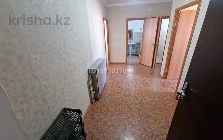 2-бөлмелі пәтер · 60 м² · 9/9 қабат, Зачаганск пгт ш/а. 85/2 — Менке улы, бағасы: 150 000 ₸ в Уральске, мкр. Зачаганск пгт — фото 2