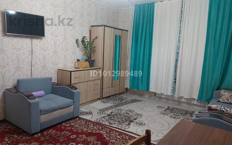 1-комнатная квартира · 28 м² · 13/13 этаж, Ракымжан Кошкарбаев 68 — Больница детская за 16 млн ₸ в Астане, Сарайшык р-н — фото 2