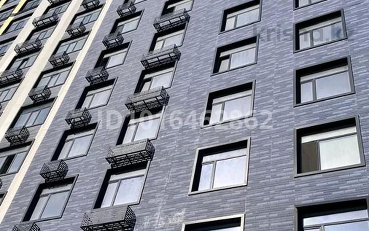 1-бөлмелі пәтер · 45.2 м² · 12/12 қабат, Курмангазы 11, бағасы: 20 млн ₸ в Атырау, мкр Авангард-4 — фото 2