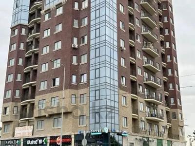 5-бөлмелі пәтер · 108 м² · 9/13 қабат, Азаттык 72-а, бағасы: 68 млн ₸ в Атырау