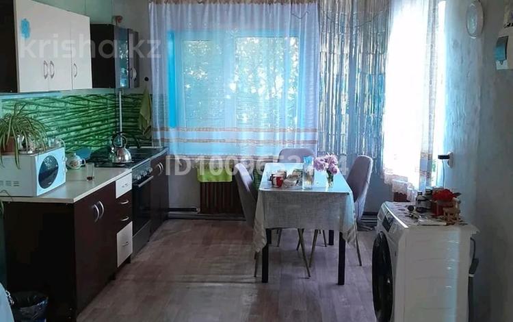 Отдельный дом · 3 комнаты · 150 м² · 8 сот., Тамарикс 167 — Дом находится между ускен аул и селекционной за 19 млн ₸ в Уральске — фото 2