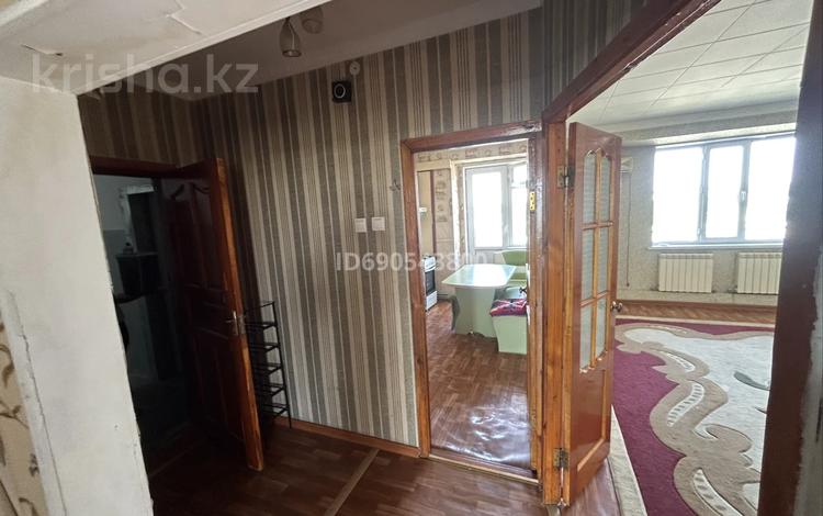 4-комнатная квартира · 87 м² · 9/9 этаж, Молдагулова 44 за 180 000 ₸ в Шымкенте, Туран р-н — фото 8