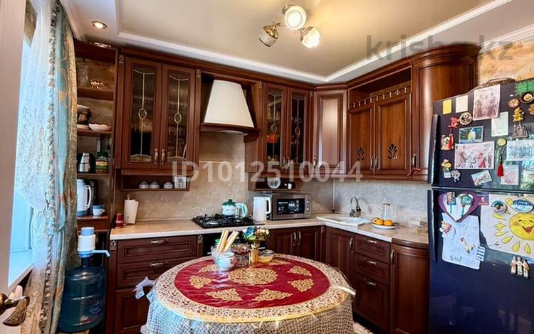 2-комнатная квартира · 53 м² · 4/9 этаж, Курмангазы 152 — Диана за 23.5 млн ₸ в Уральске, мкр Школьник — фото 15