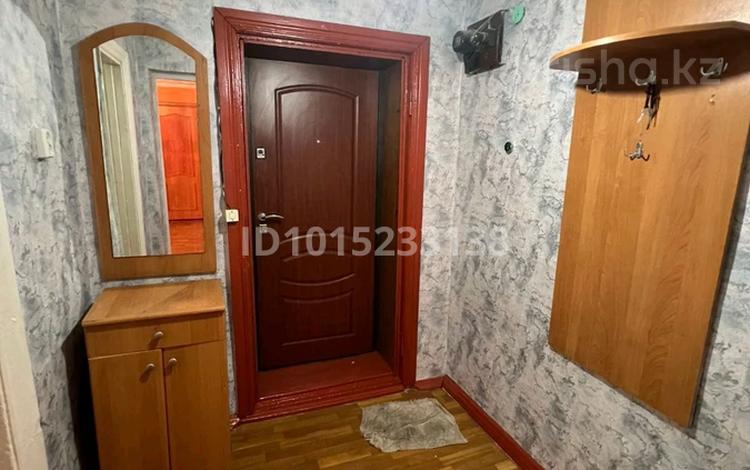 2-бөлмелі пәтер · 45 м² · 2/2 қабат, Целинная 34, бағасы: 5 млн ₸ в Семее — фото 9